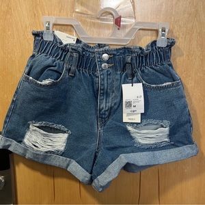 ‘Paper bag’ style jean shorts